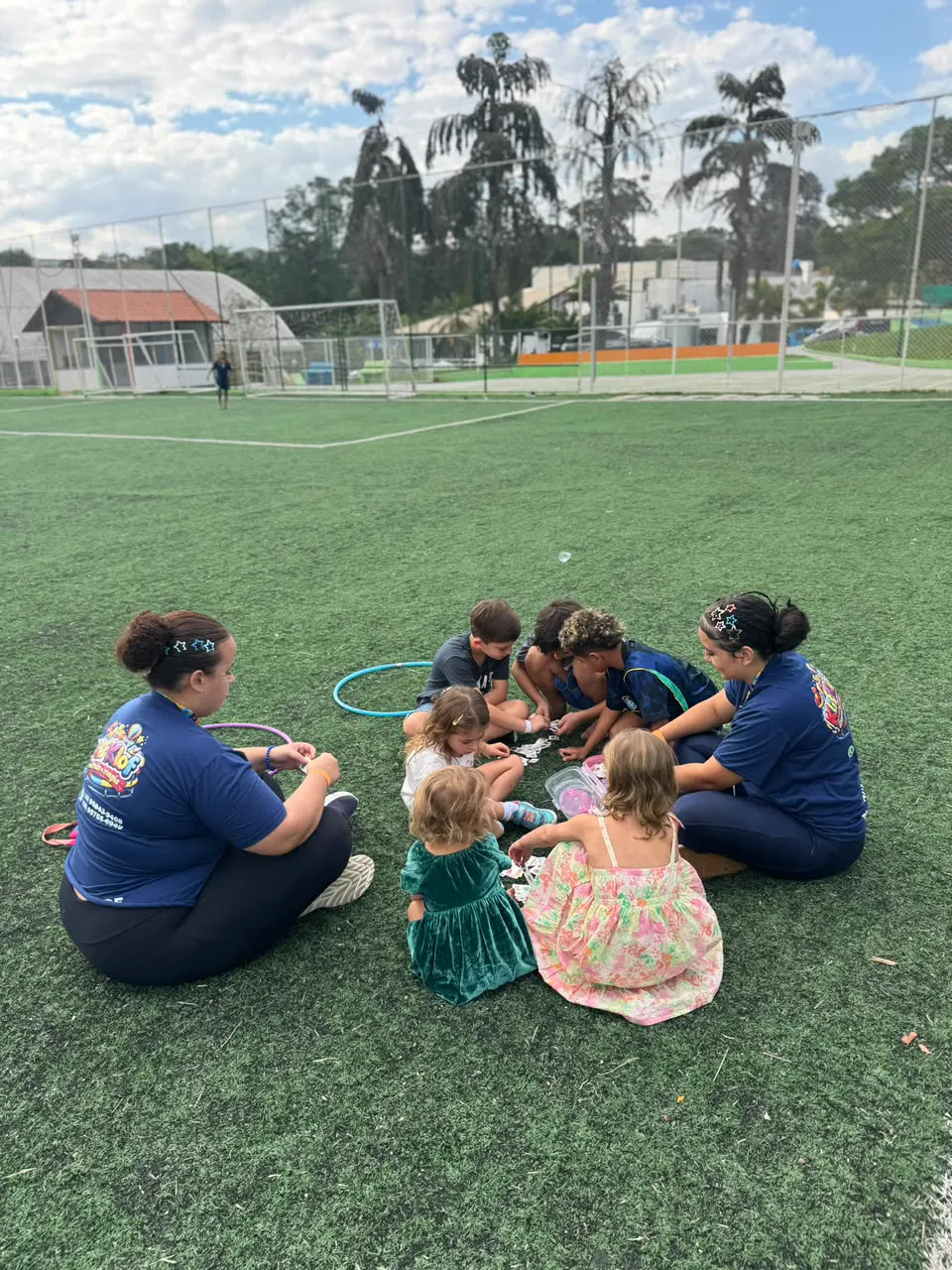 Roda de recreação no campo